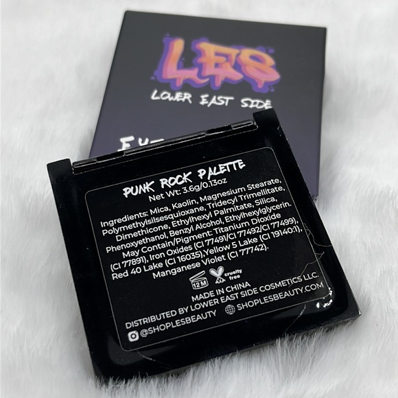 4/$25 LES (Lower East Side) Eye Shadow Quad in Punk Rock Palette - Picture 4 of 4
